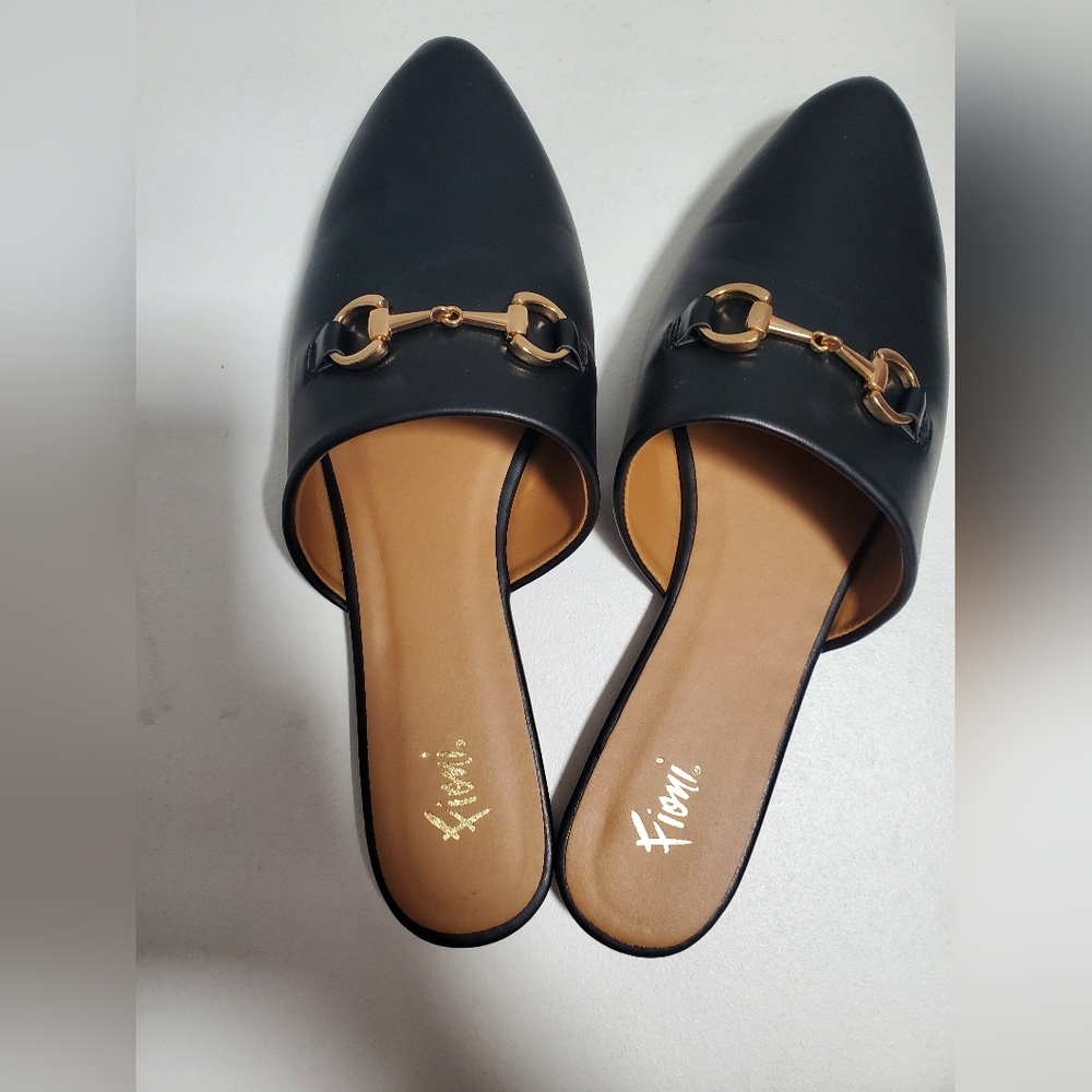 Fioni black slip ons
